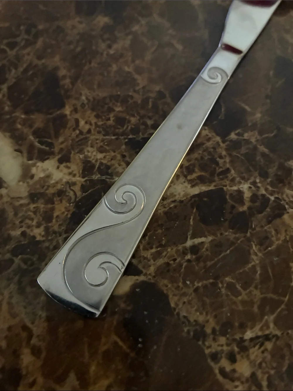 Cambridge Sand Script Swirl Dinner Knife and Soup Spoon Set